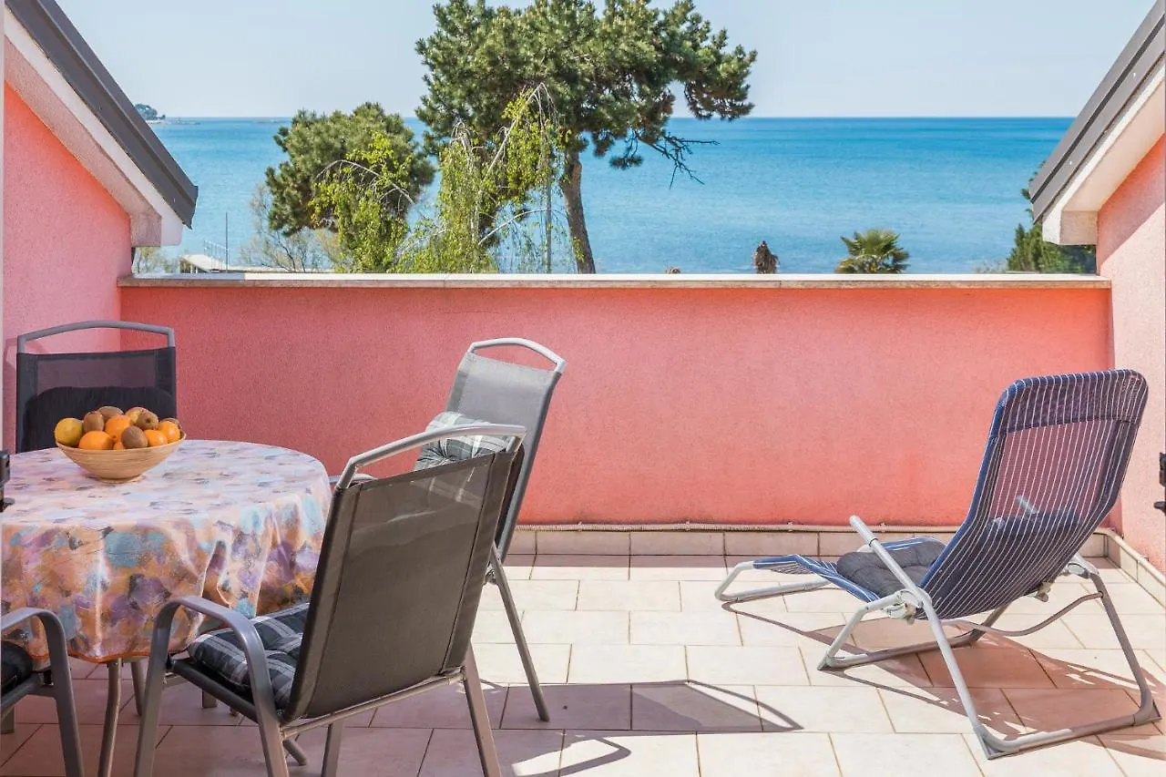Ferienwohnung Sea Star with Stunning Sea View Poreč